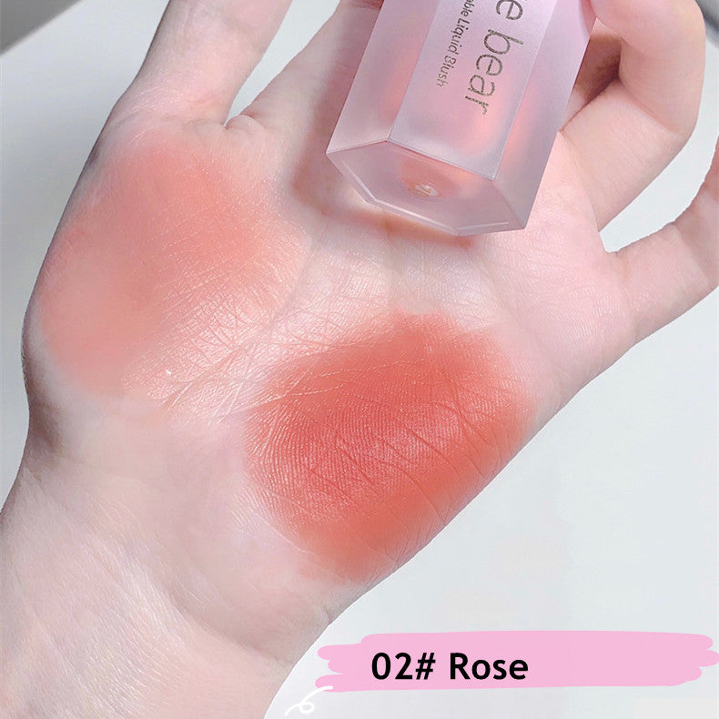 Blush Líquido Brilho Natural em um Toque Suave