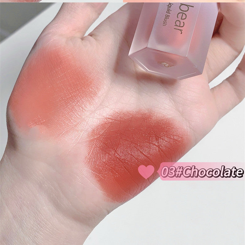 Blush Líquido Brilho Natural em um Toque Suave